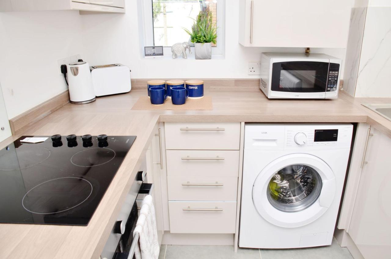Holiday home Sm Dreams Unlimited Serviced Accommodation- Stanwell-staines-heathrow