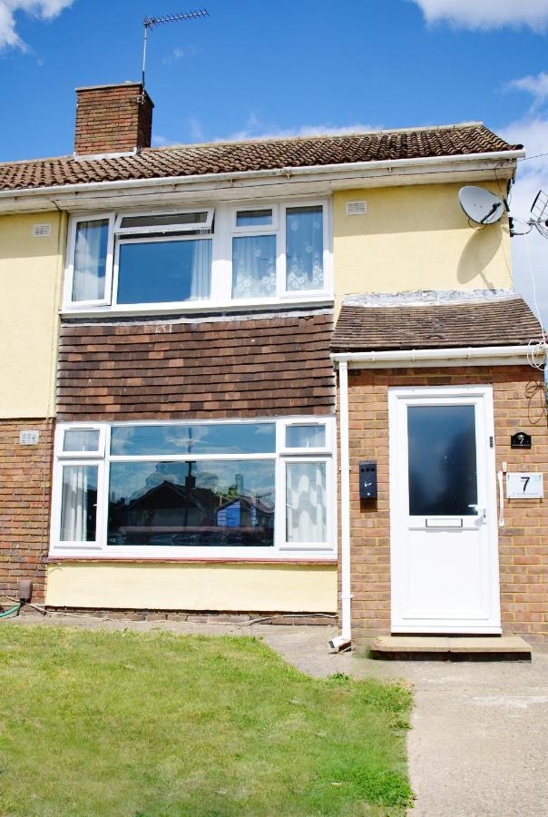 Holiday home Sm Dreams Unlimited Serviced Accommodation- Stanwell-staines-heathrow Stanwell